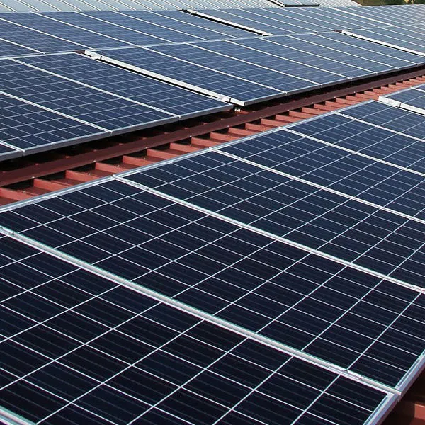 Sostituire l’eternit con il fotovoltaico